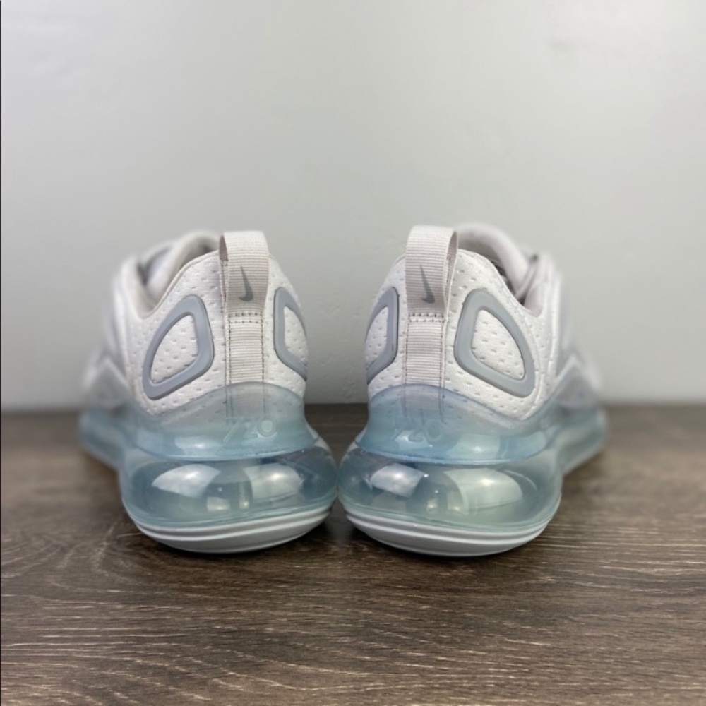 NEW Nike Air Max 720 - Picture 6 of 7